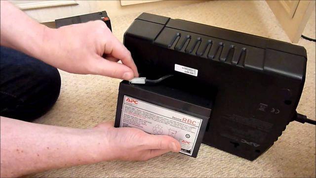 How to change an APC Backup ES700 UPS Battery