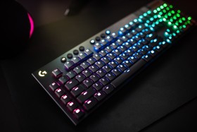 Bon plan Boulanger : 121&euro; le clavier gamer Logitech G815 Lightsync Clicky Carbon